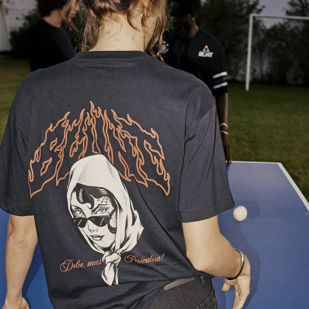 CAMISETA BLUNT - VITTI PRETO