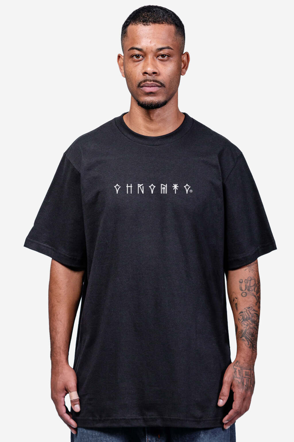 CAMISETA CHRONIC - GRIME LUXO PRETO