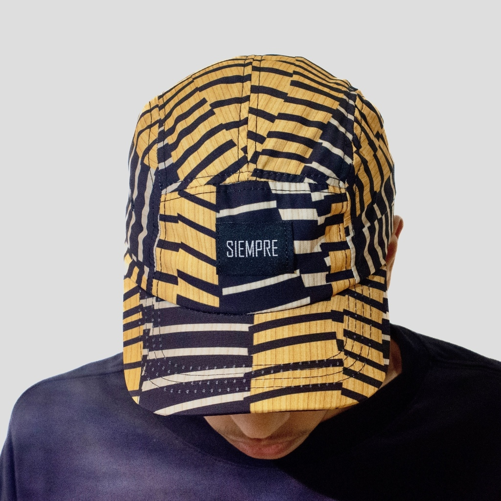 BONÉ SIEMPRE - SCRIBBLE GOLD