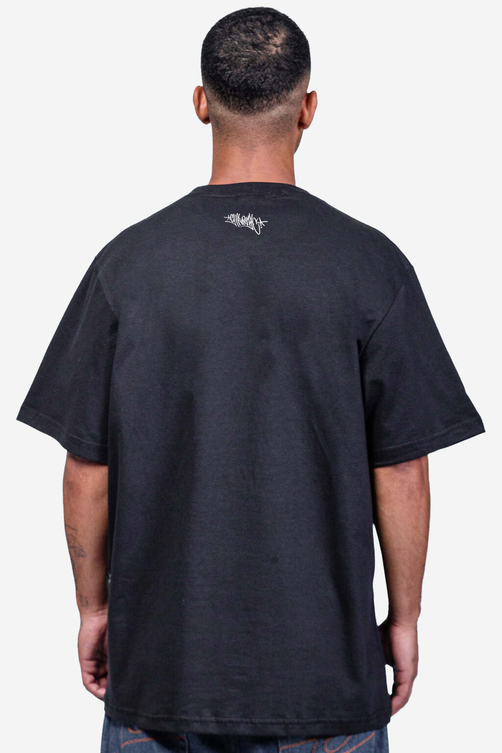 CAMISETA CHRONIC - MARY PRETO