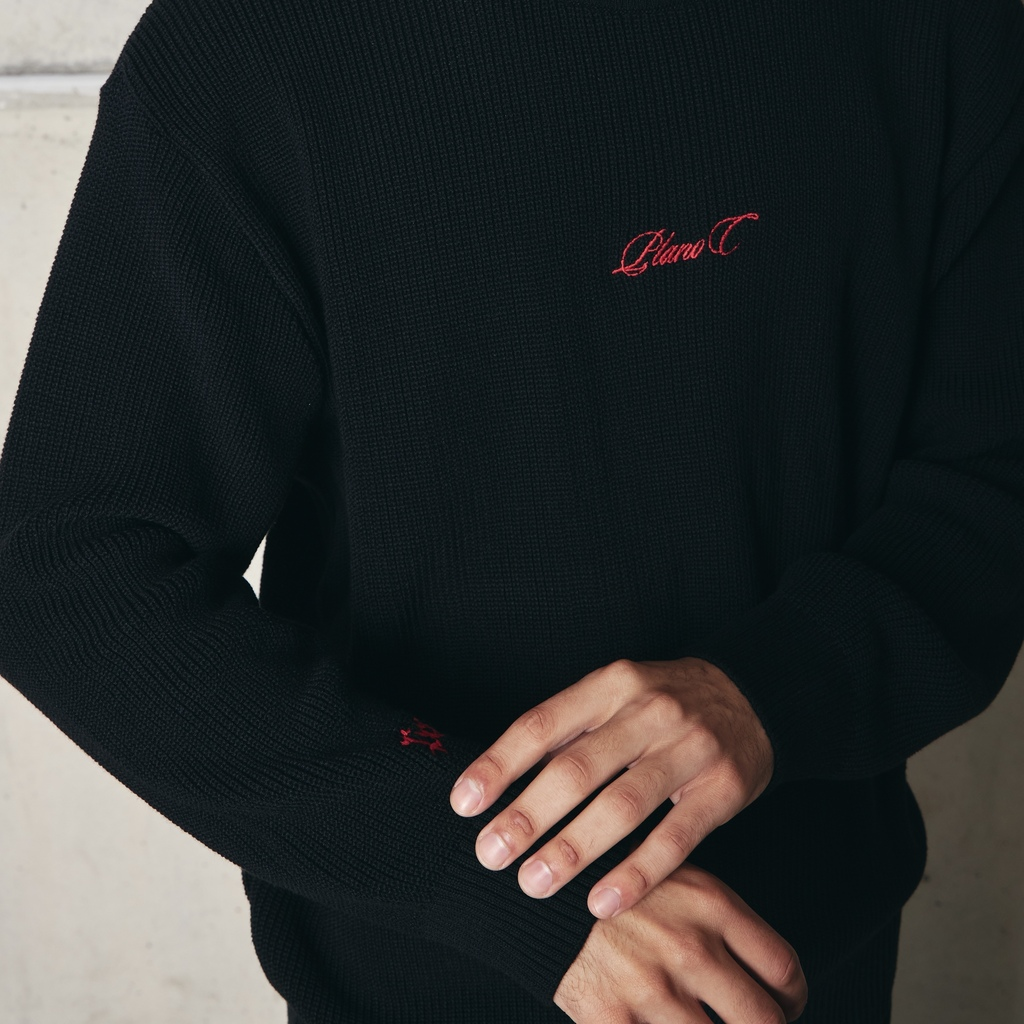 SUÉTER PLANO C - "CORPORATION" BLACK