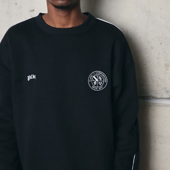 MOLETOM PLANO C - CREWNECK “PLNC CLUB” BLACK