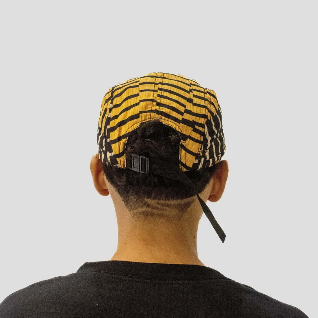 BONÉ SIEMPRE - SCRIBBLE GOLD