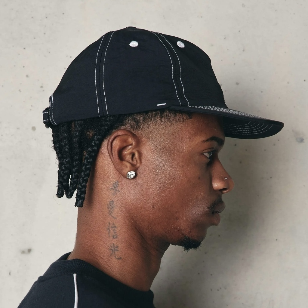 BONÉ PLANO C - SIX PANEL “HAT” PC PRETO