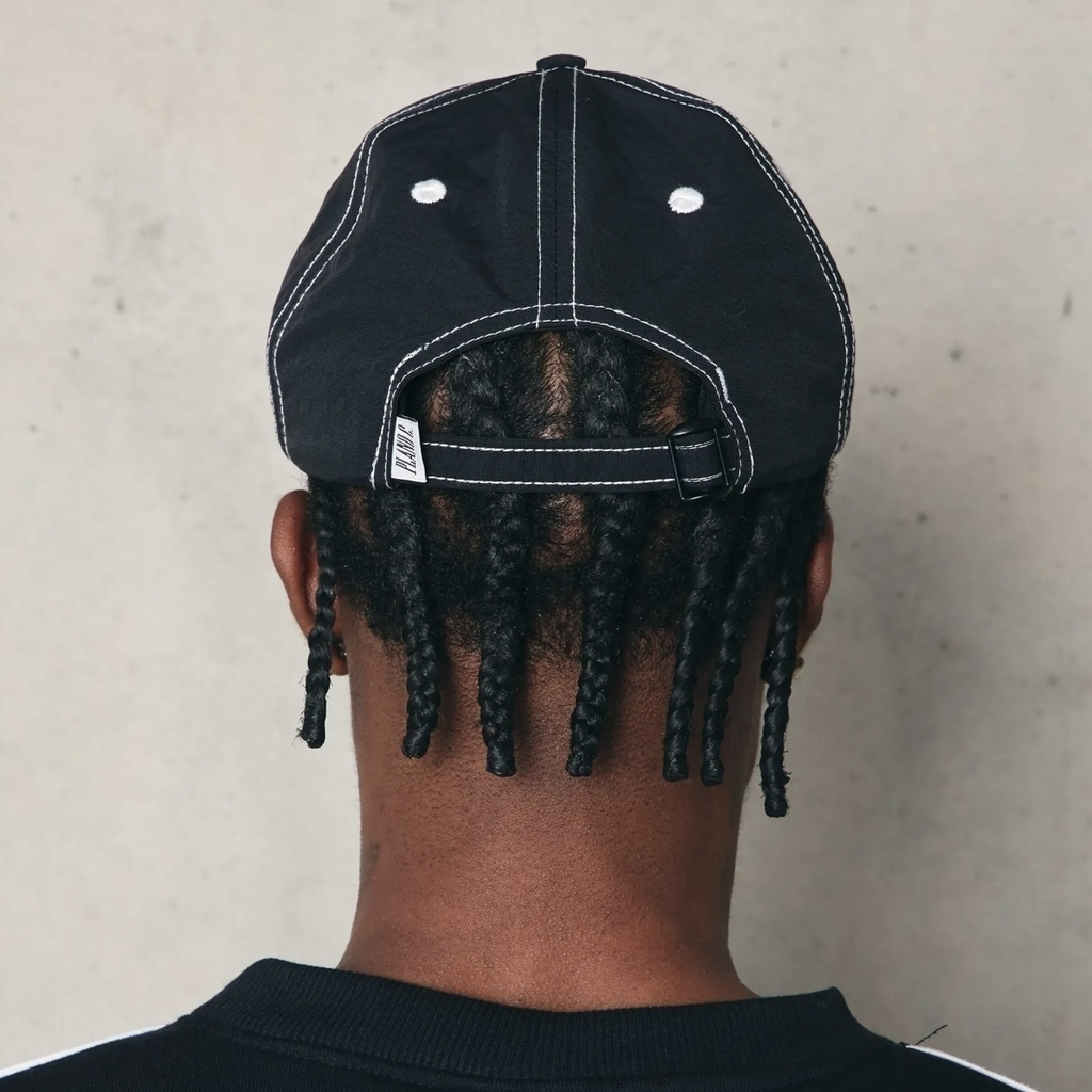 BONÉ PLANO C - SIX PANEL “HAT” PC PRETO