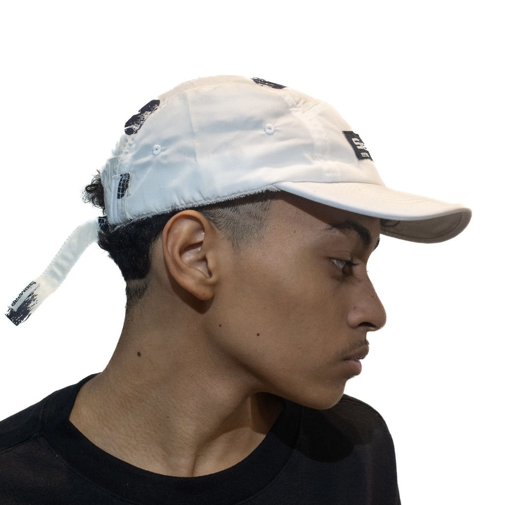 BONÉ SIEMPRE - COW WHITE