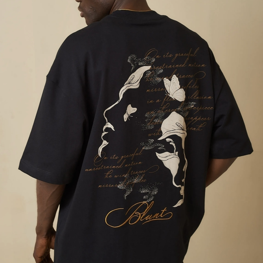 CAMISETA BLUNT - PAREIDOLIA PREMIUM PRETA