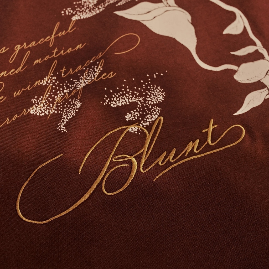 CAMISETA BLUNT - PAREIDOLIA PREMIUM VINHO